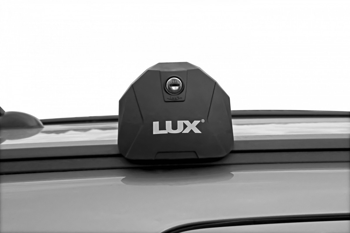 Багажная система LUX SCOUT (ЛЮКС СКАУТ ) для а/м с интегрированными рейлингами универсальная с серебристыми дугами 110 Багажная система LUX SCOUT (ЛЮКС СКАУТ ) для а/м с интегрированными рейлингами универсальная с серебристыми дугами 110